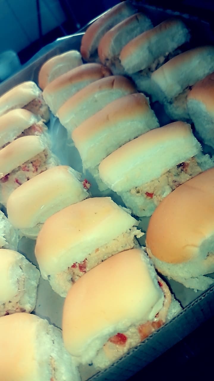 Mesa de catering completa